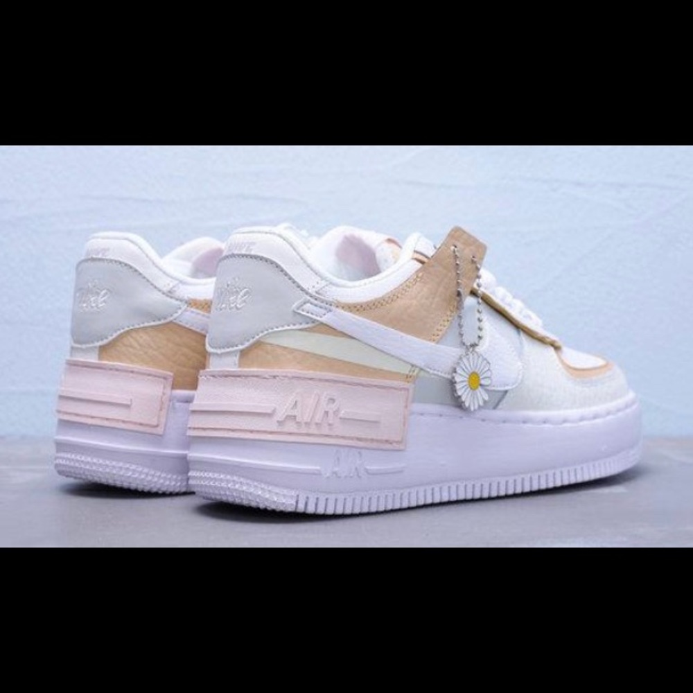 🌼 Adorable AF1 Shadow SE